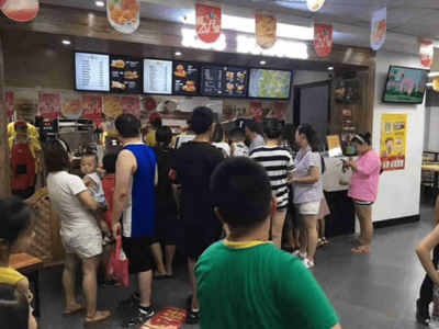 西式快餐市场观察 服务升级下的突围之战